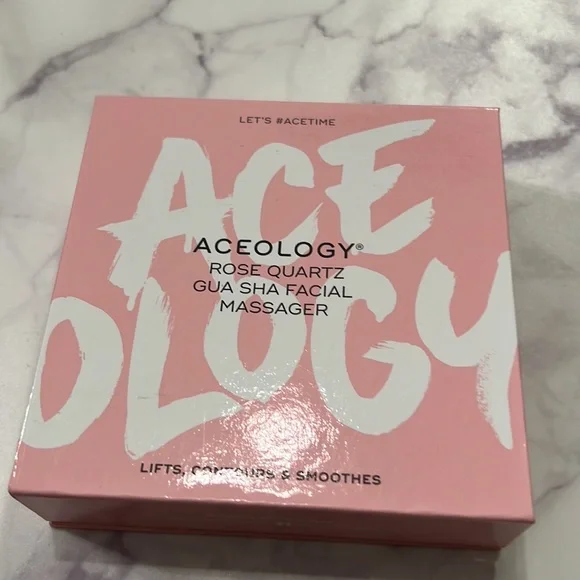 ACEOLOGY | Rose Quartz Gua Sha Facial Massager - Picture 12 of 13